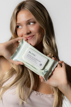 Coconut Oil Cleansing Wipes